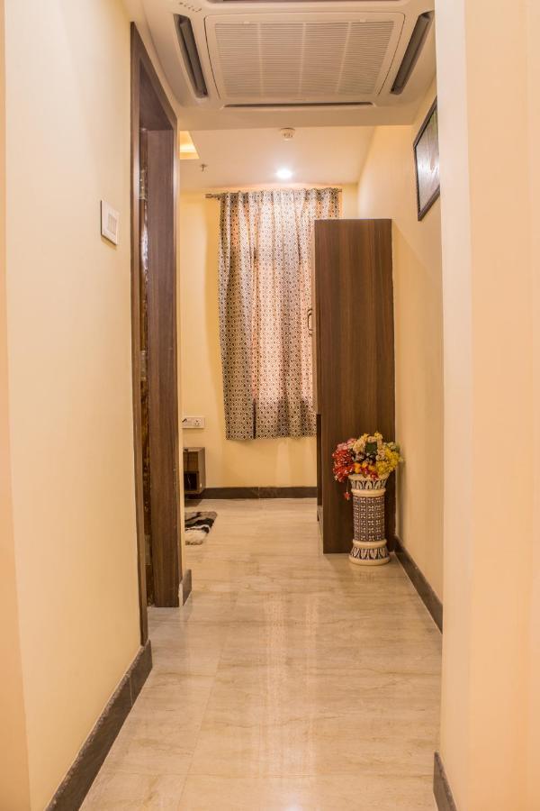 Lav Kush International Hotel Waranasi Zewnętrze zdjęcie